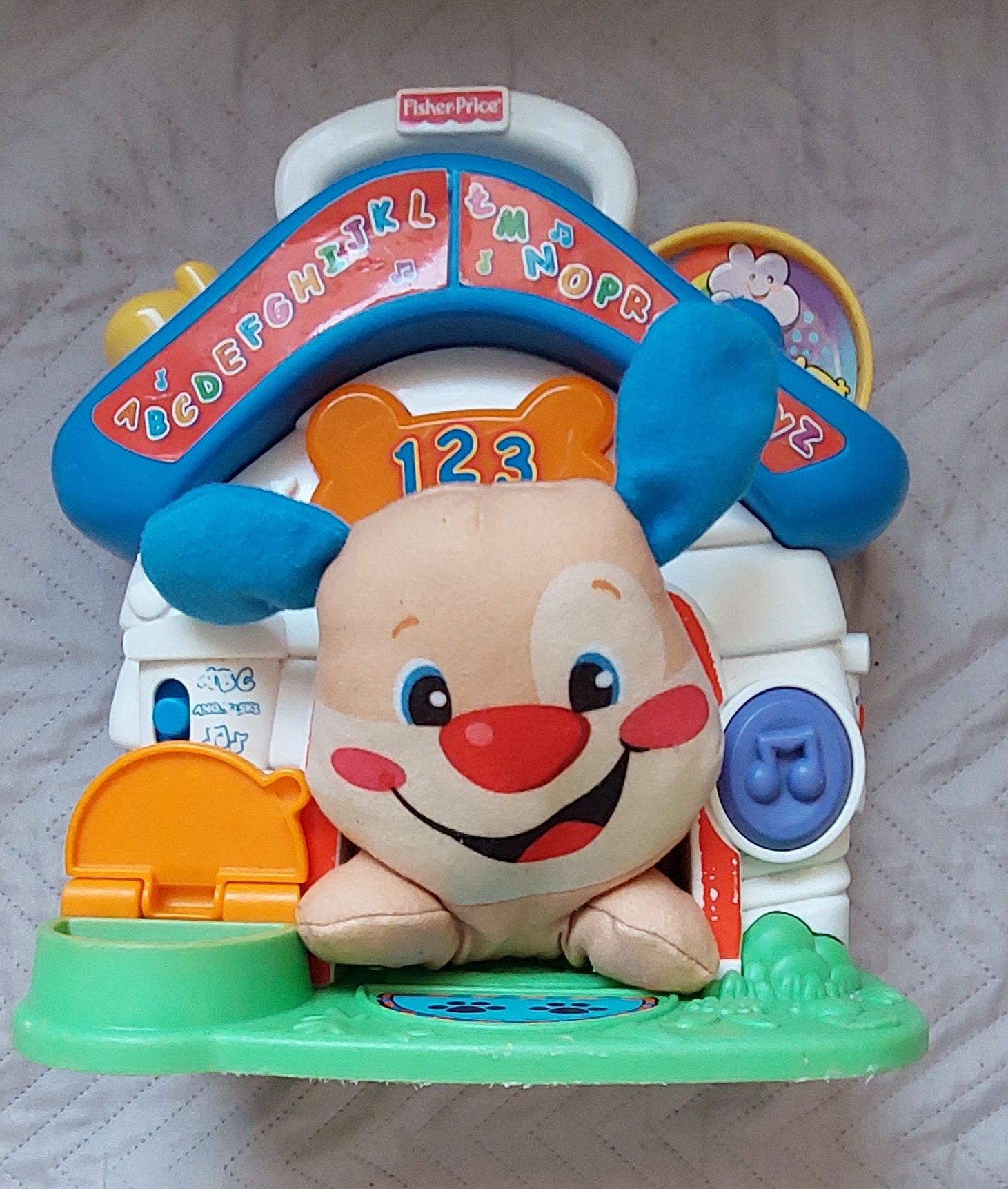 Wesoły domek szczeniaczka uczniaczka fisher price