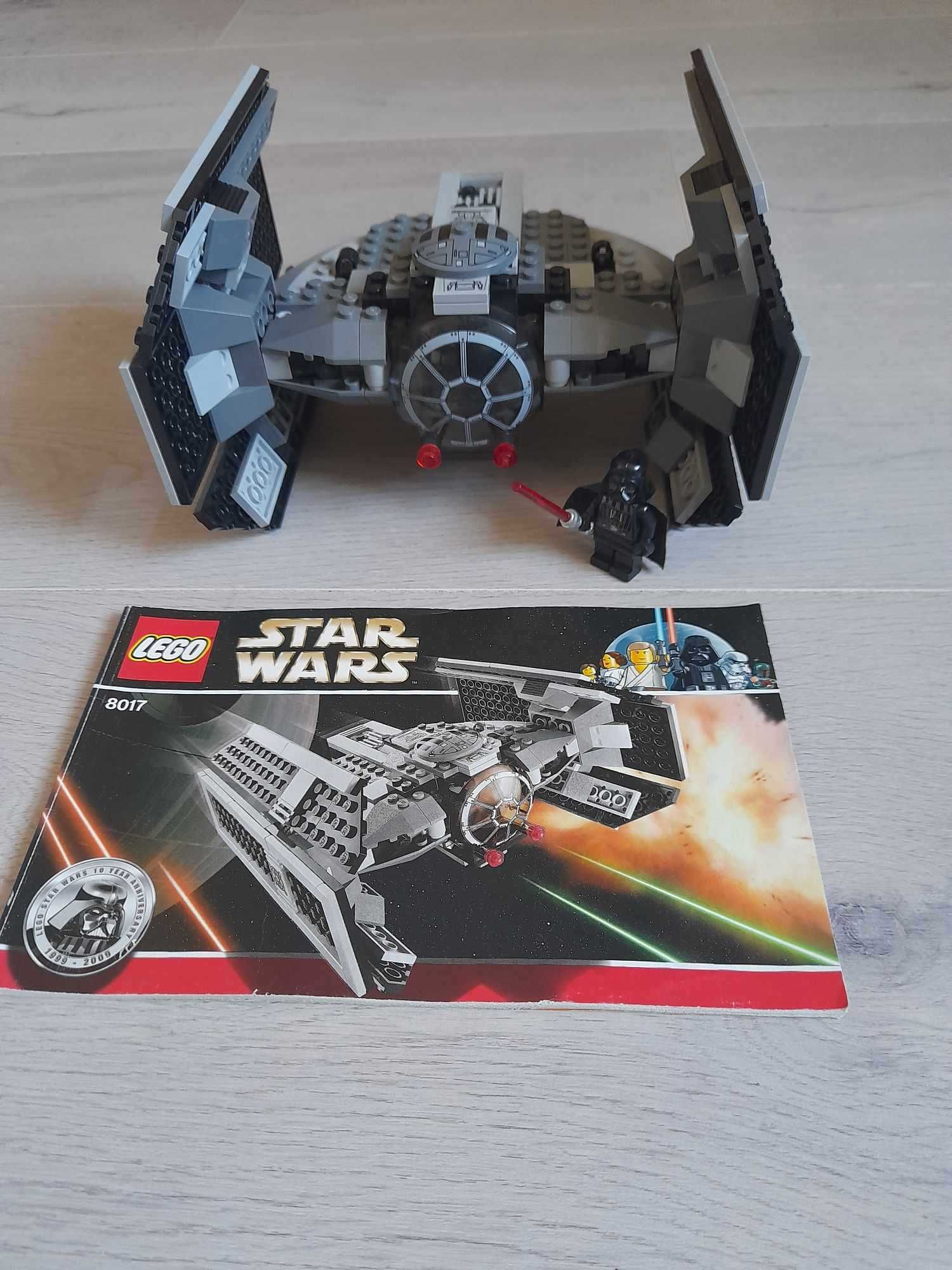 LEGO Star Wars 8017 Darth Vader's TIE Fighter + GRATIS