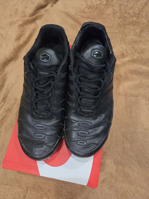 Кросівки чоловічі Nike Air Max Plus Black Aj2029-001