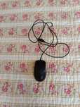 Rato com cabo USB