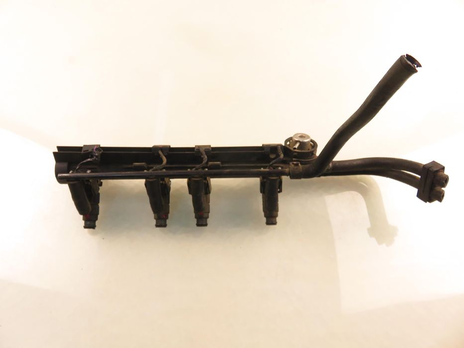 Listwa Wtryskowa Vw Sharan I 2.0 06a906031c Atm