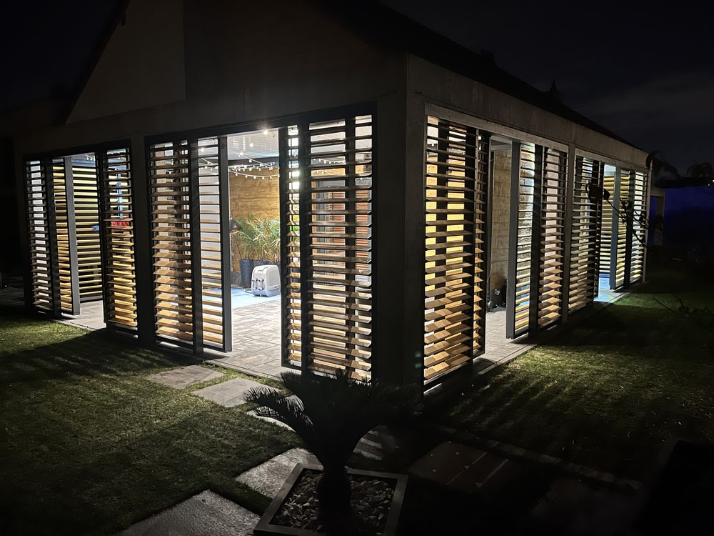 Shuttersy ruchome deseczki zadaszenie tarasu