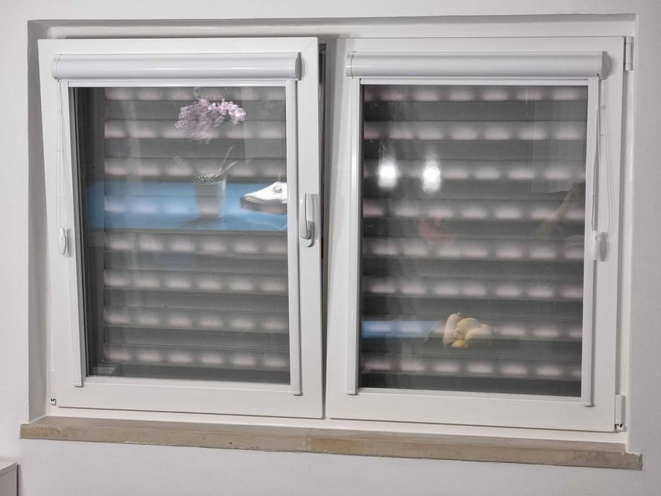 Janelas e portas em PVC, estores, Marquises, portadas em alumínio