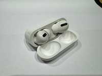 Etui ładujące AirPods Pro 1 gen