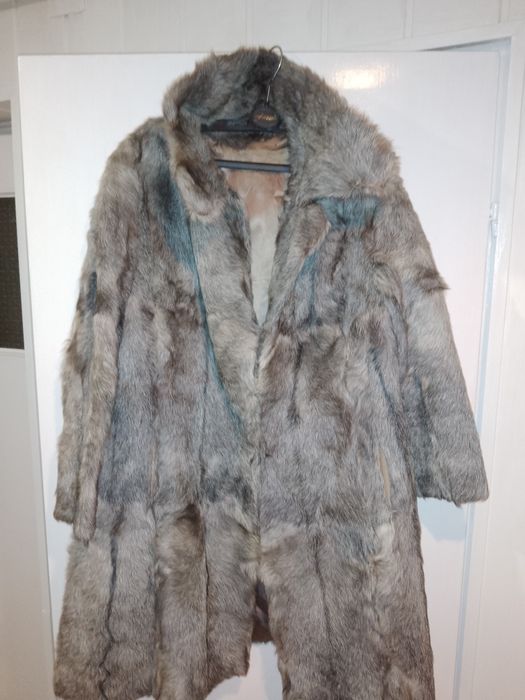 Futro naturalne kozie szare L