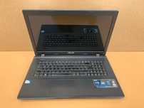Laptop 17,3" Asus F75A 8 ram win 10