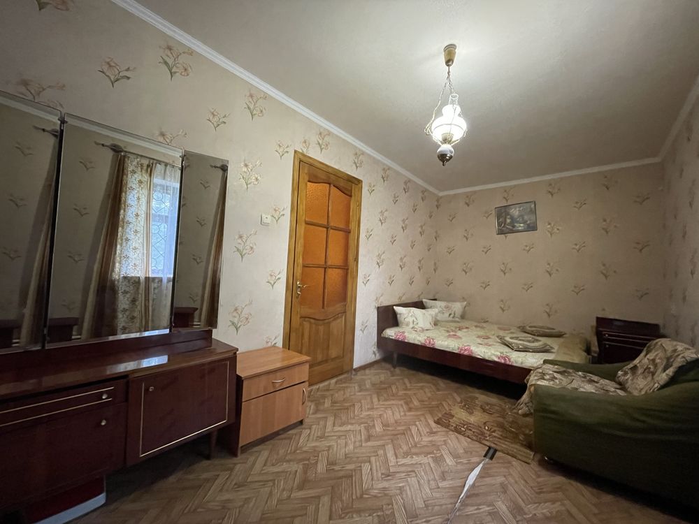 Здам 2-шку в центрі автономка