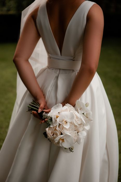 Весільна сукня айворі