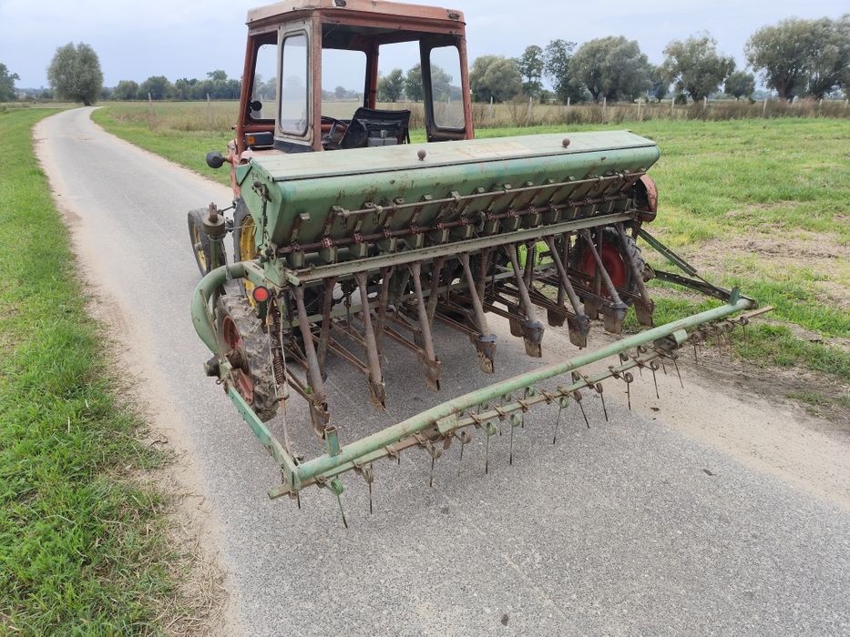 Sprzedam Siewnik zbożowy Hassia Amazone Poznaniak Zetor