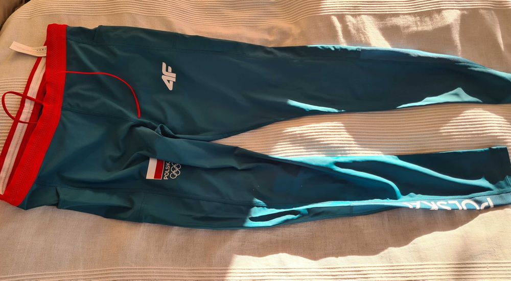 Spodnie sportowe 4F, nowe