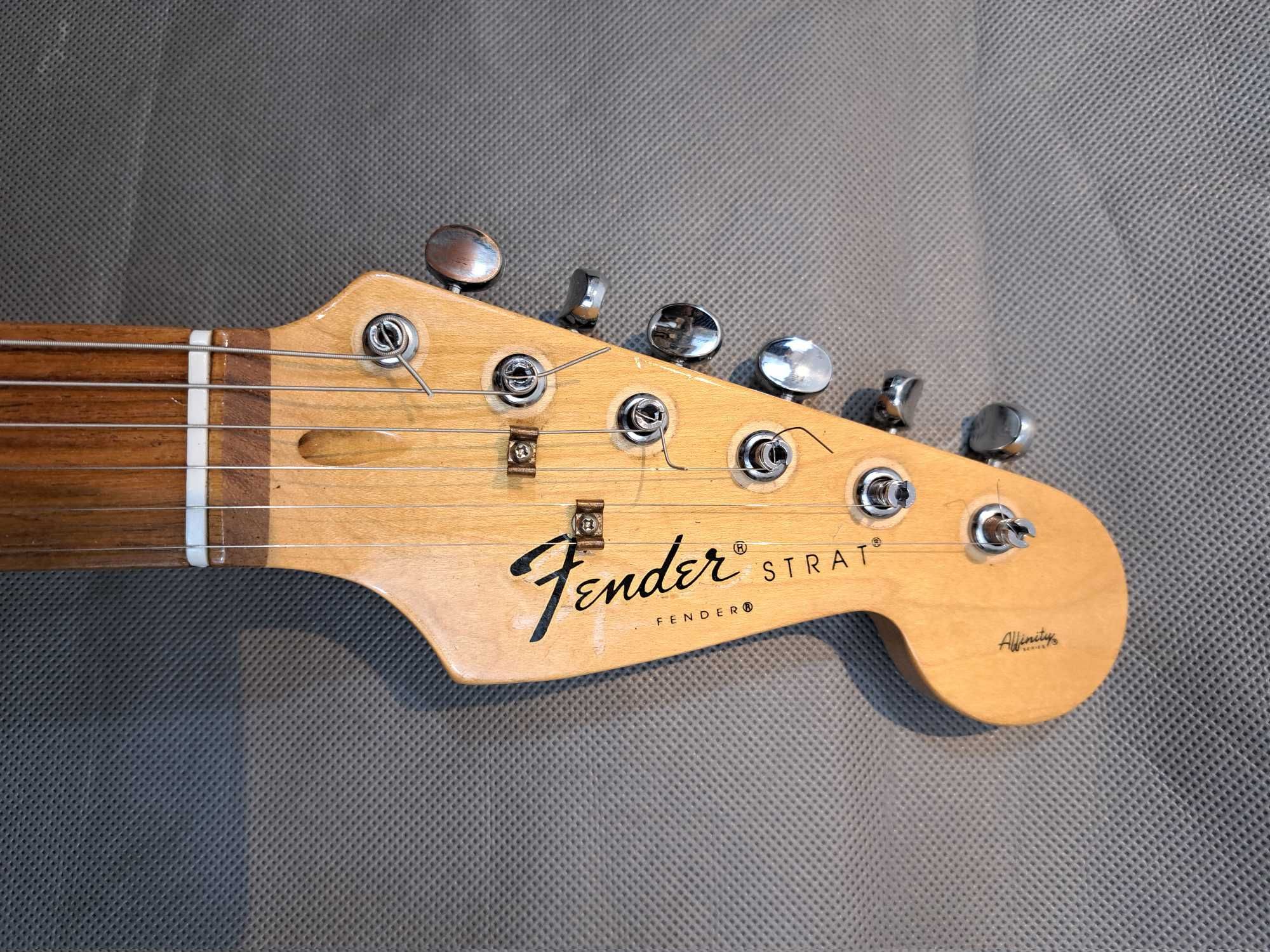Gitara Squier Stratocaster