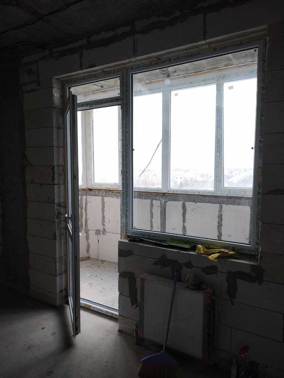 Балконный блок (глухое окно+балконная дверь)