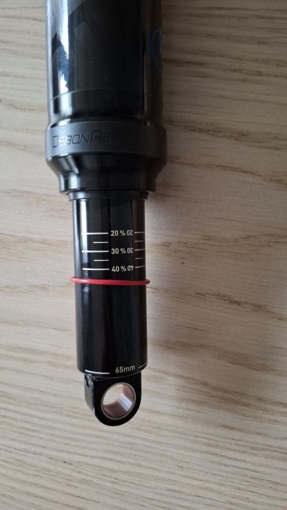 RockShox deluxe select + RT 205×65