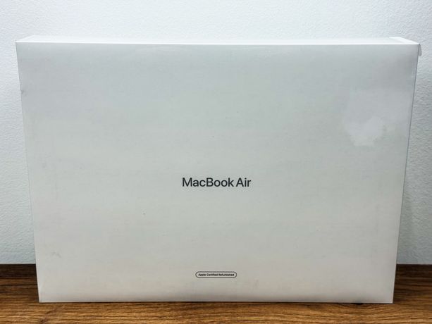 MacBook Air 13 2022 M2 8 GB 256 GB ZAPLOMBOWANY