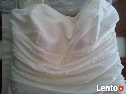 Suknia ślubna z długim trenem roz. 38 welon