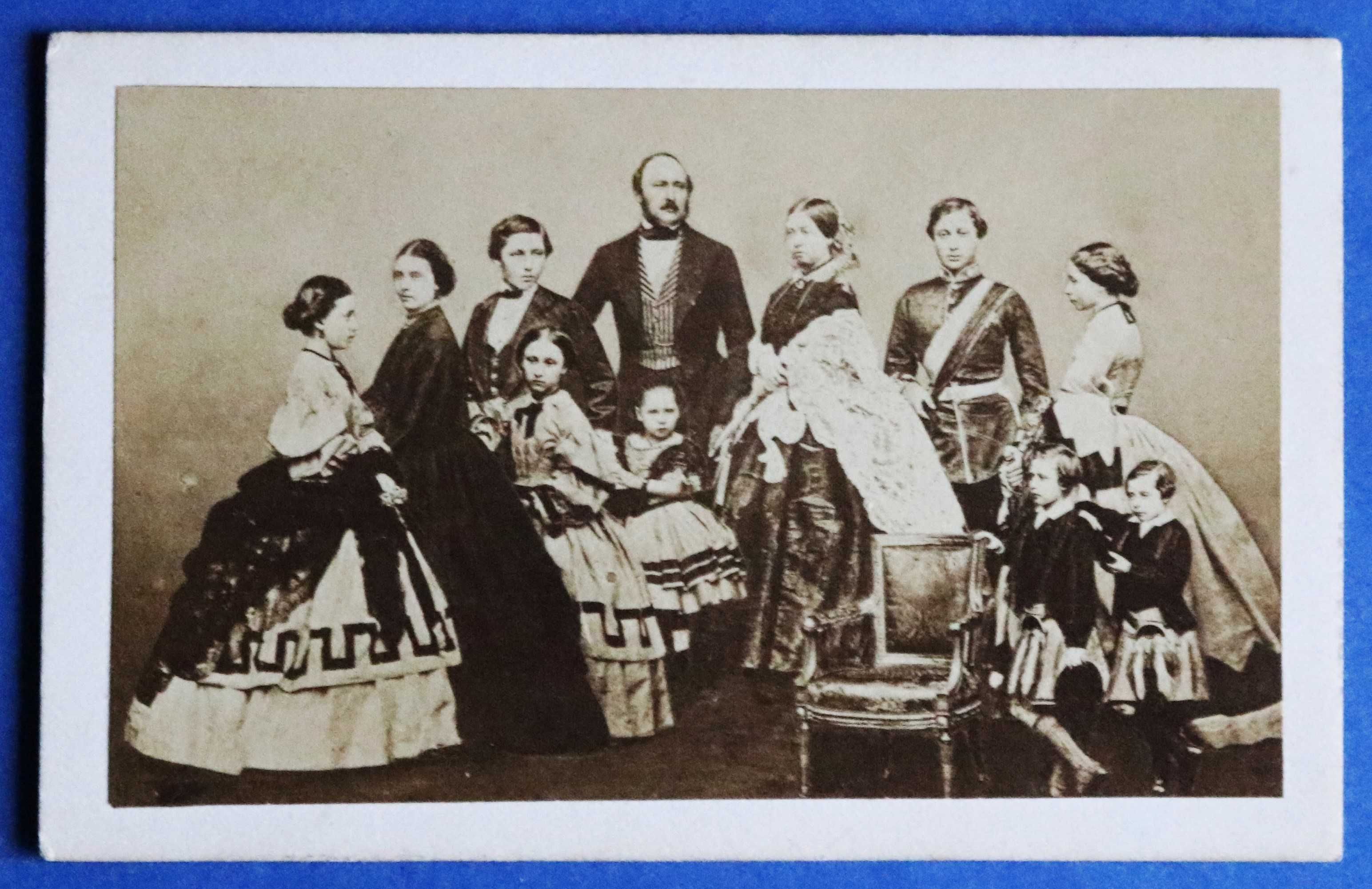 Rainha Victoria, Príncipe Alberto e os seus nove filhos, CDV.