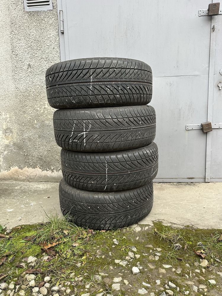 Продам зимові шини 255/55/R18 109Н GOODYEAR ULTRA GRIP