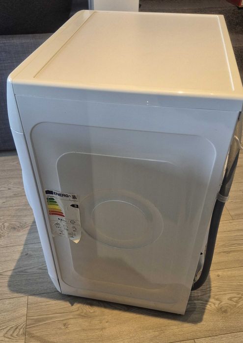 Pralka Whirlpool 7kg Parowa