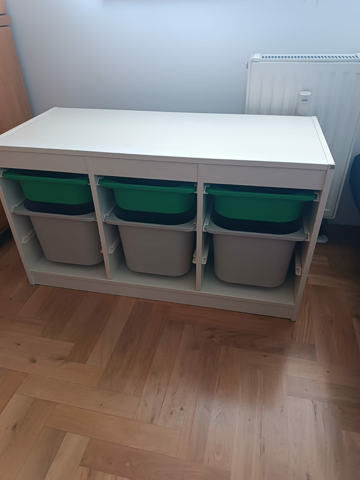 Trofast z pojemnikami IKEA