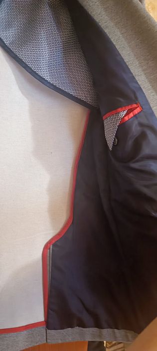 Трикотажний піджак. Стан нового.