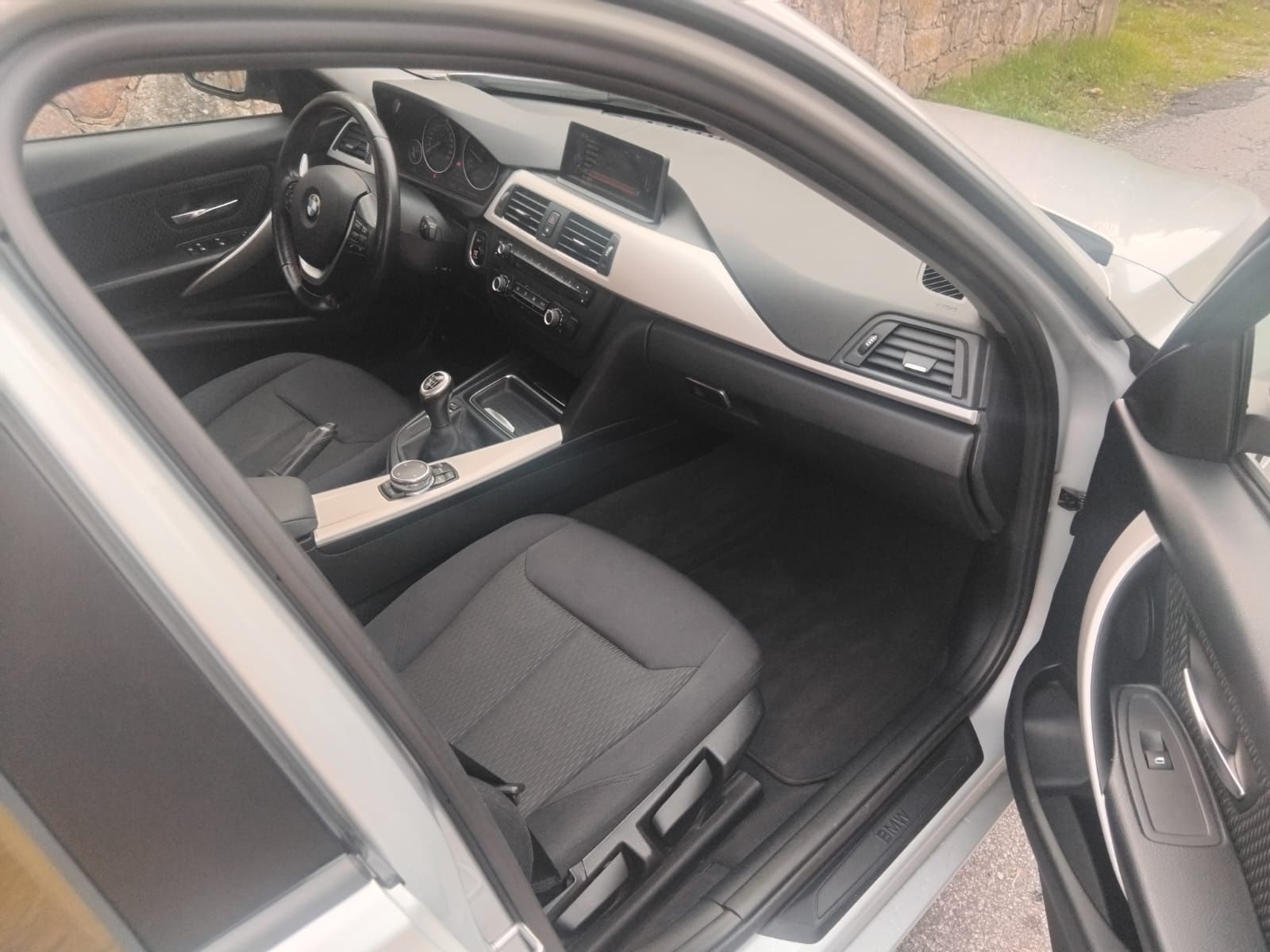 BMW 318 Xdrive..