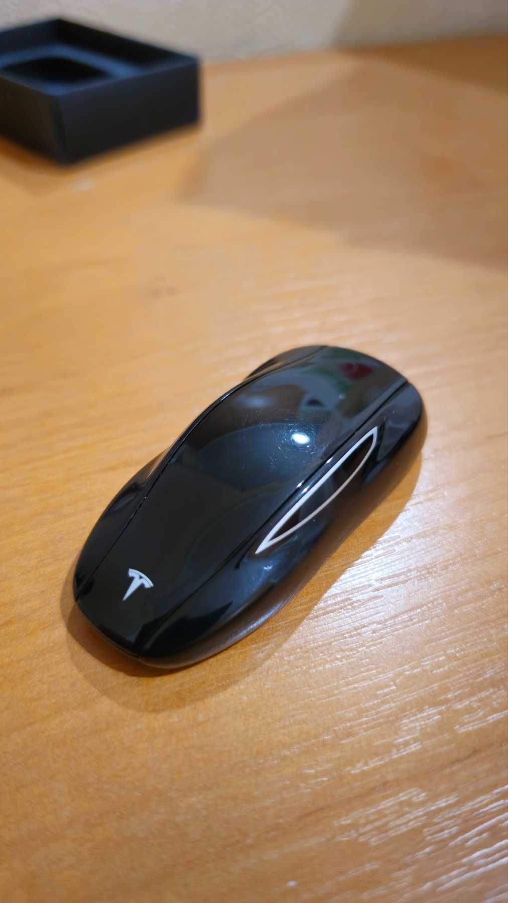 Ключ машинка Tesla3/Y Оригінал!!!