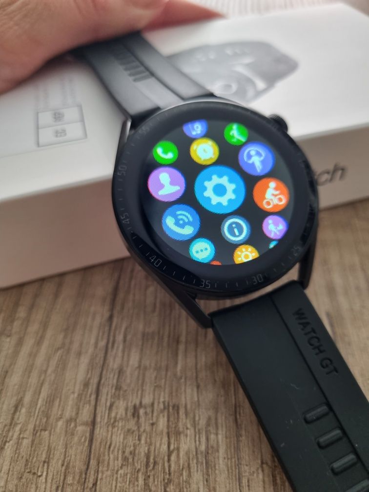 Smartwatch GT4 czarny