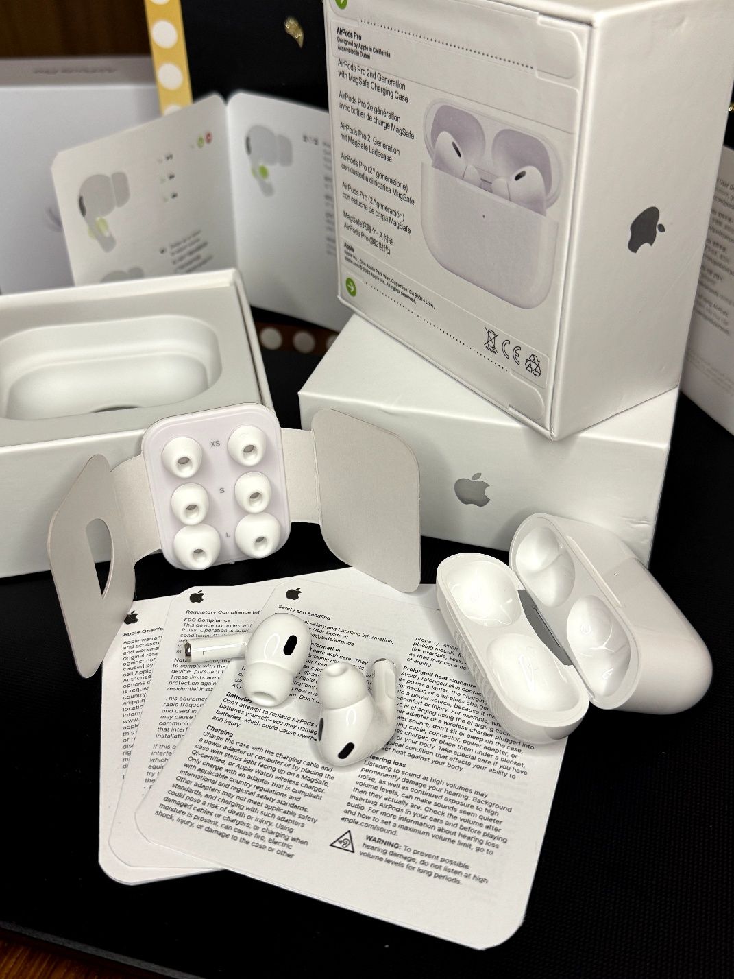 Бездротові навушники Apple AirPods Pro 2 Generation