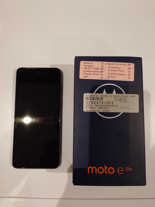 smartfon motorola e23s