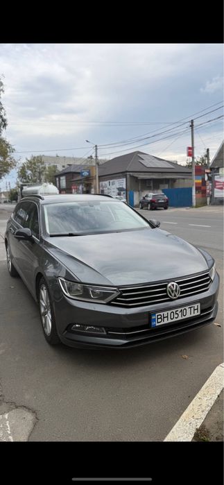 Volkswagen Passat B8 2.0 TDI • 2015 год  жирная комплектация!торг в лс