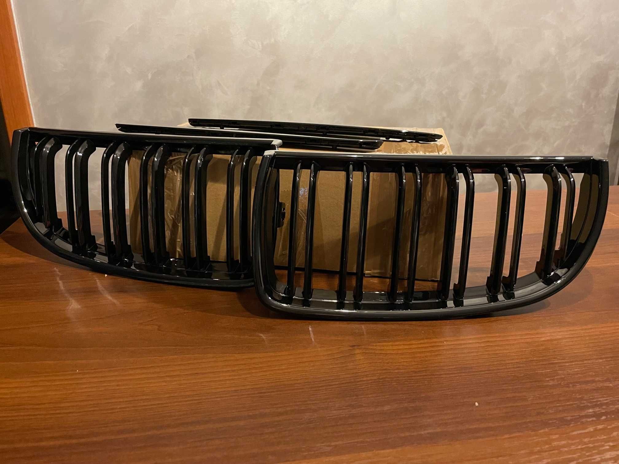 BMW E90 E91 Grill nerki 05-08 M PAKIET m3 połysk