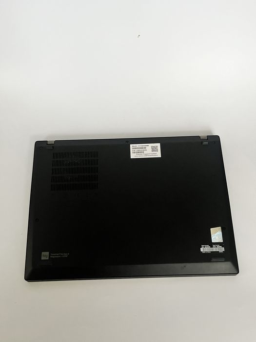 Lenovo thinkpad T14s gen4 i5-1335u 16ram 14inch  wuxga ips