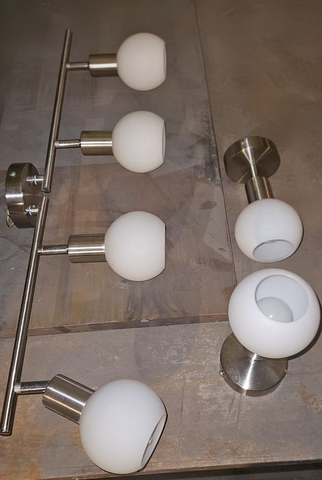 Lampa wisząca 4 punktowa.