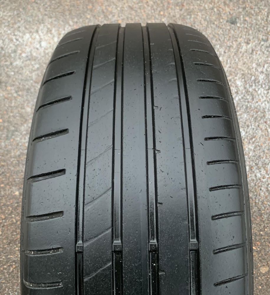 Шина одна Dunlop SP Sport MAXX TT 225/45 R17 Run Flat одиночка