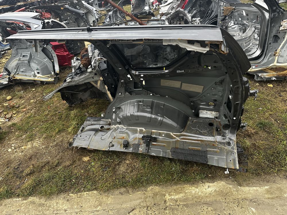 Четверть права Toyota prado 150 2013-2022