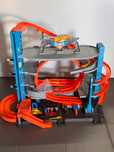 Ultimate garage hot wheels