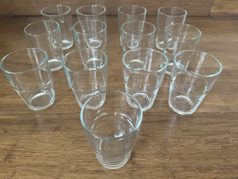 13 sztuk szklanek Ikea