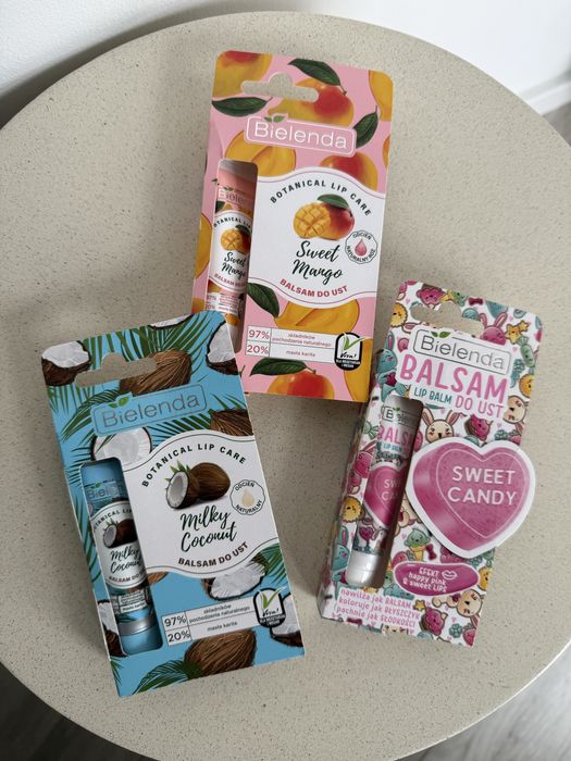 Nowe balsamy do ust Bielenda Sweet Candy, Sweet Mango i Milky Coconut