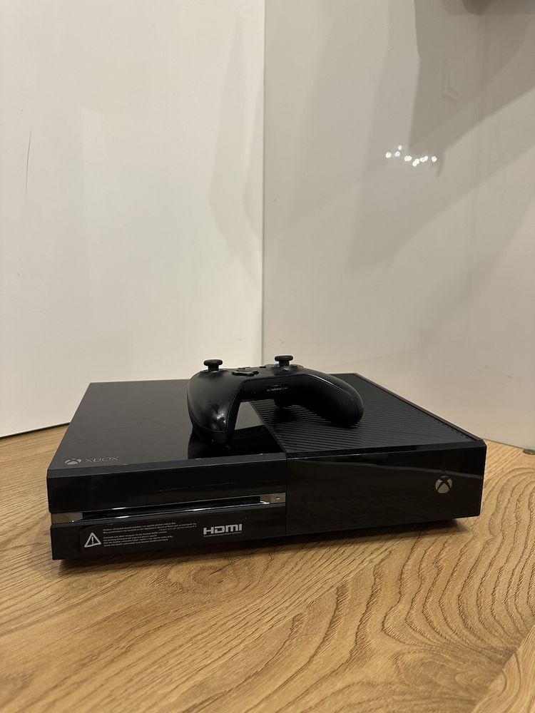 Xbox one + Kinect + Pad