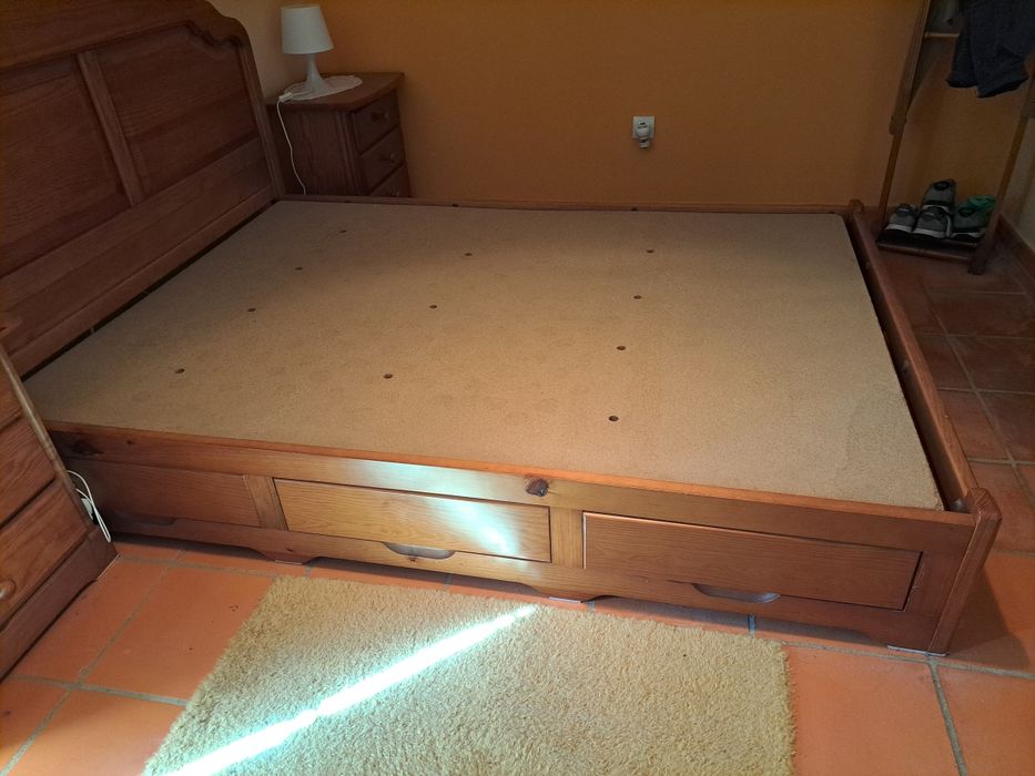 Quarto  de  casal para vender
