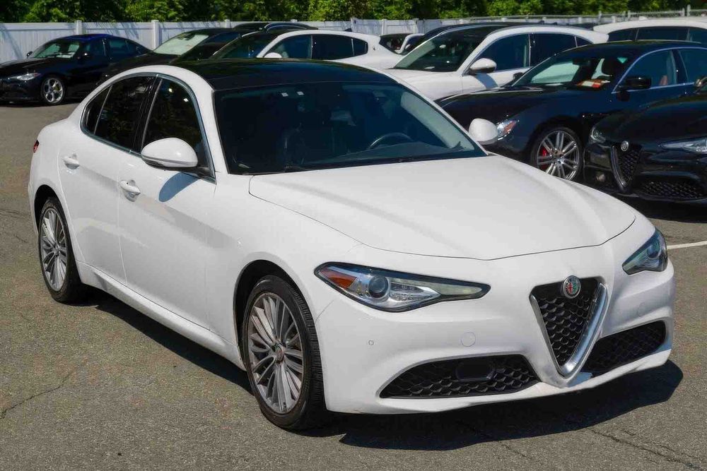 Alfa Romeo Giulia Ti      2017