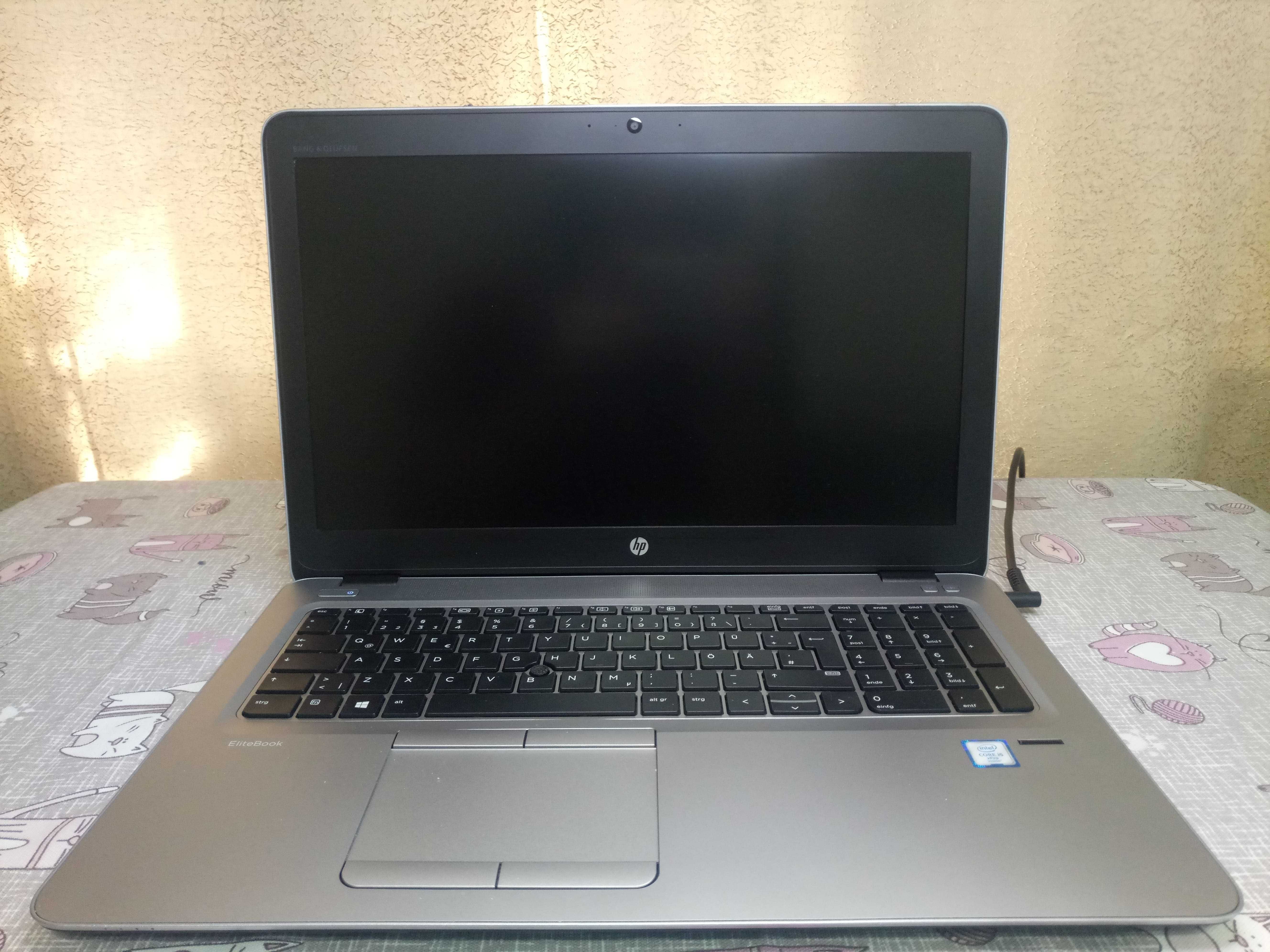 Ноутбук HP EliteBook 850 G3: Core i5, 16GB DDR4, 512GB SSD, Full HD