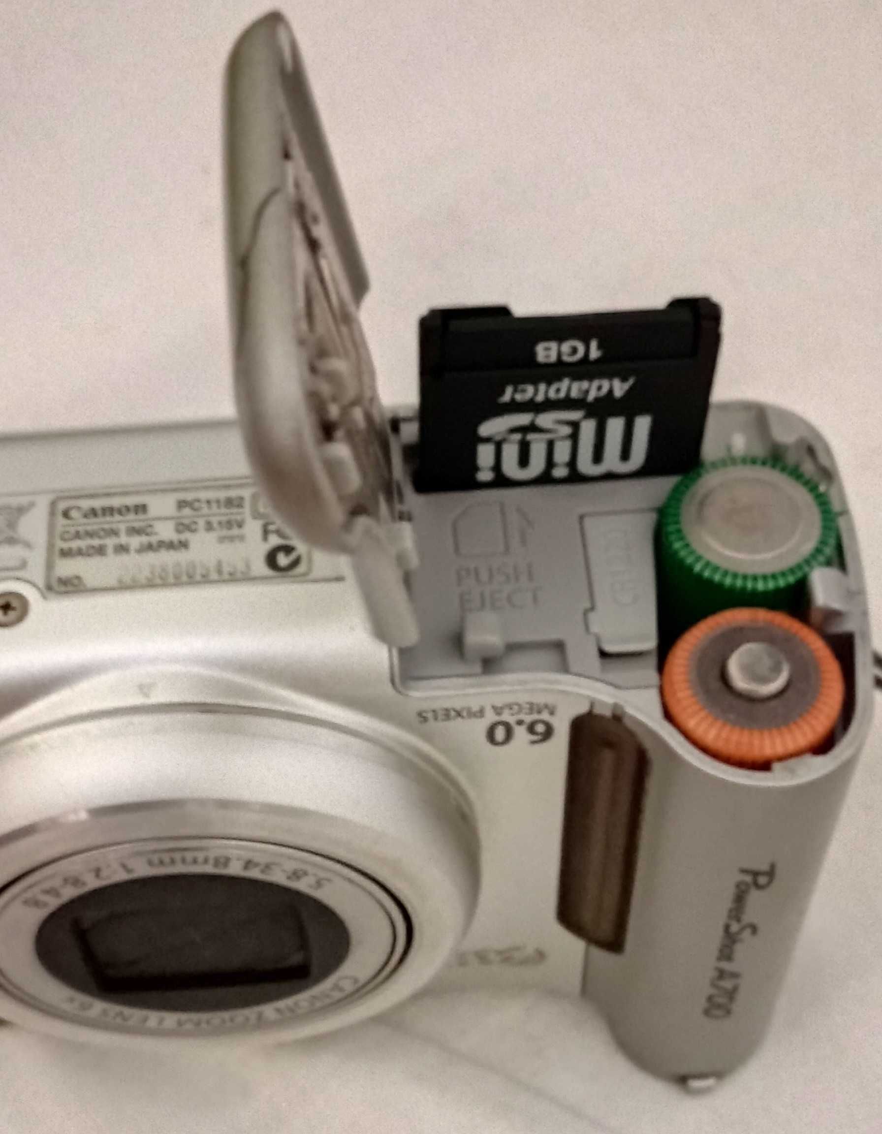 Продам цифровой фотоаппарат Canon PowerShot A700