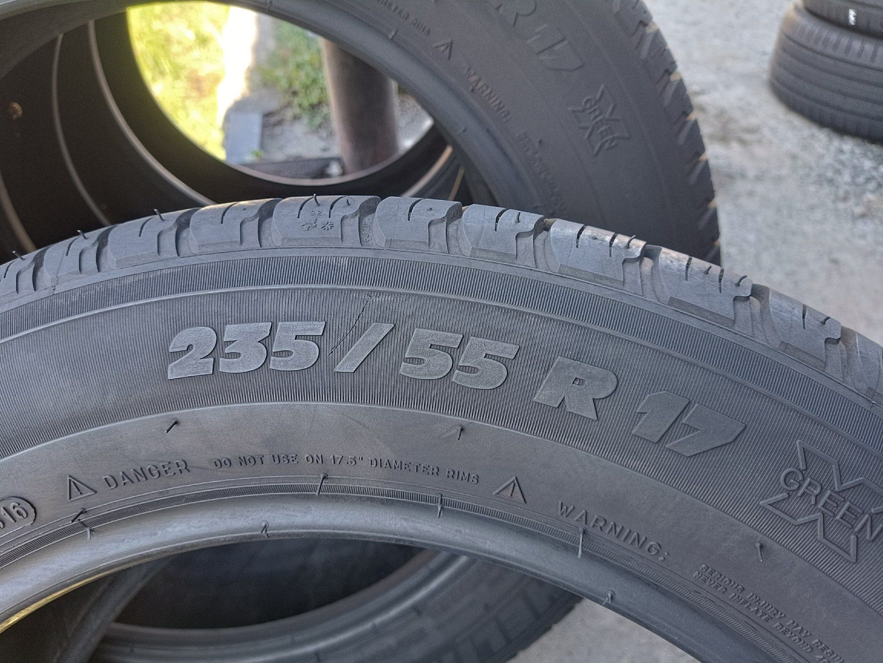 Літні шини Michelin 235/55 R17 резина Р17