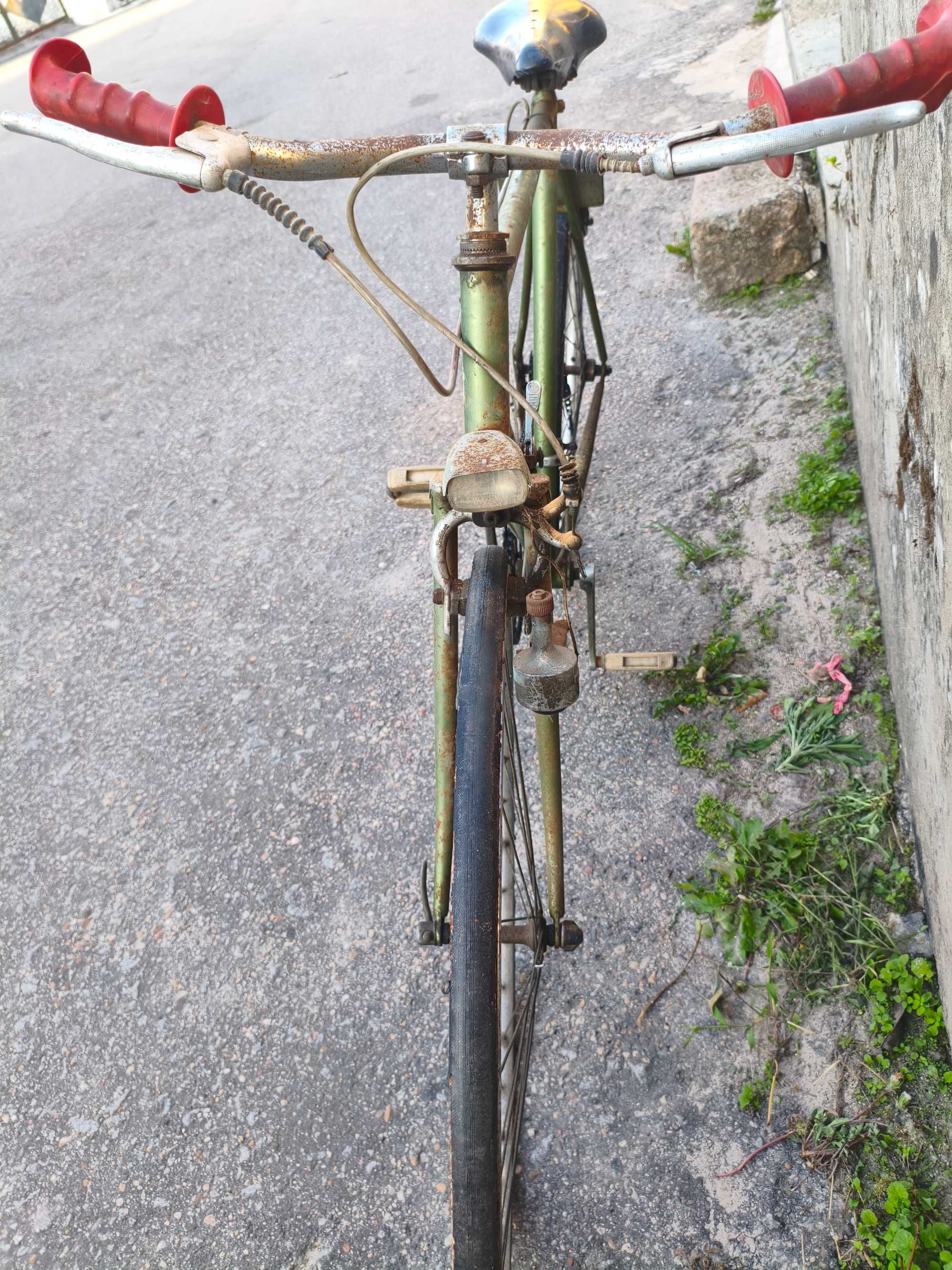 Bicicleta pasteleira