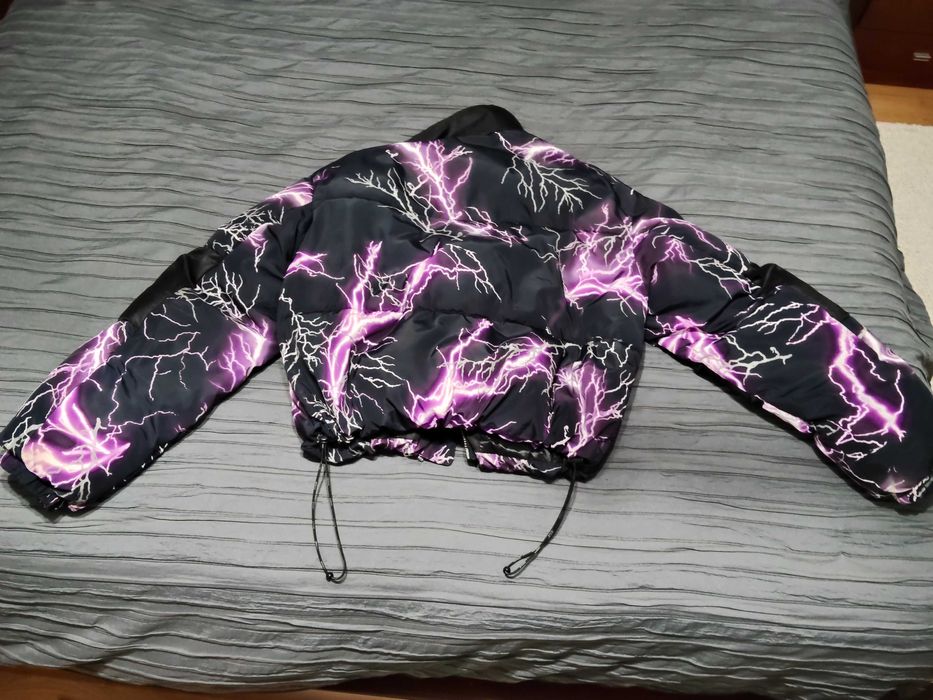 Blusão Bershka tam. XS