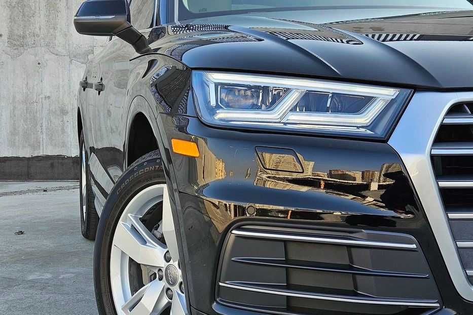 Продам Audi Q5 PREMIUM PLUS 2018 года