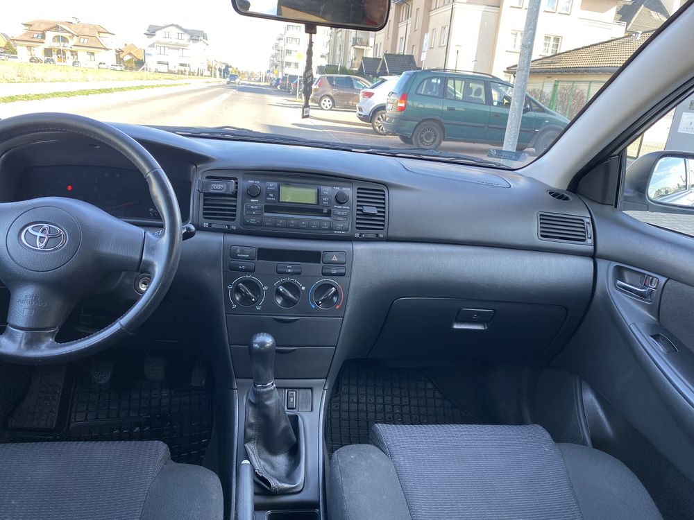 Sprzedsm toyota corolla 1.4 d4d