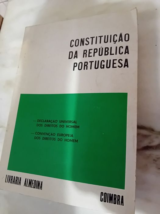 Conjunto de 2 Livros Direito Português e Administração Pública