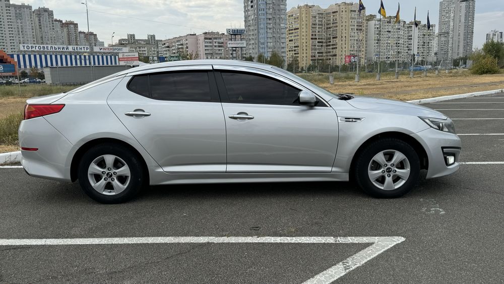 Продам KIA K5 2015 года
